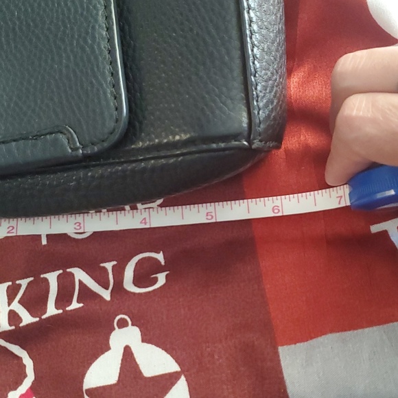 Tory Burch black purse - Picture 12 of 16